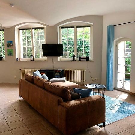 Ferienwohnung Am Wasser Villa Graf Von Pfeil Dresden Exteriör bild