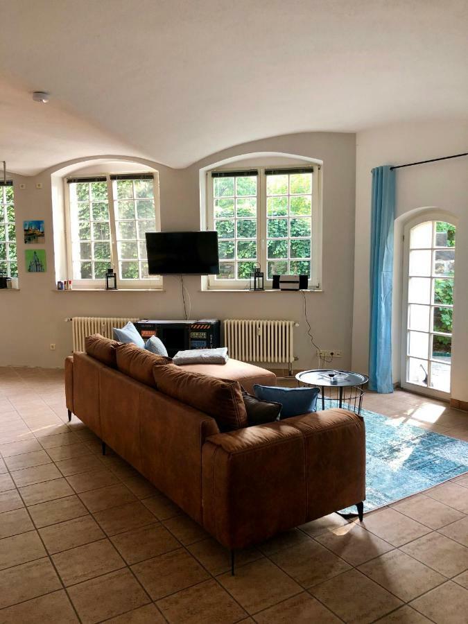 Ferienwohnung Am Wasser Villa Graf Von Pfeil Dresden Exteriör bild