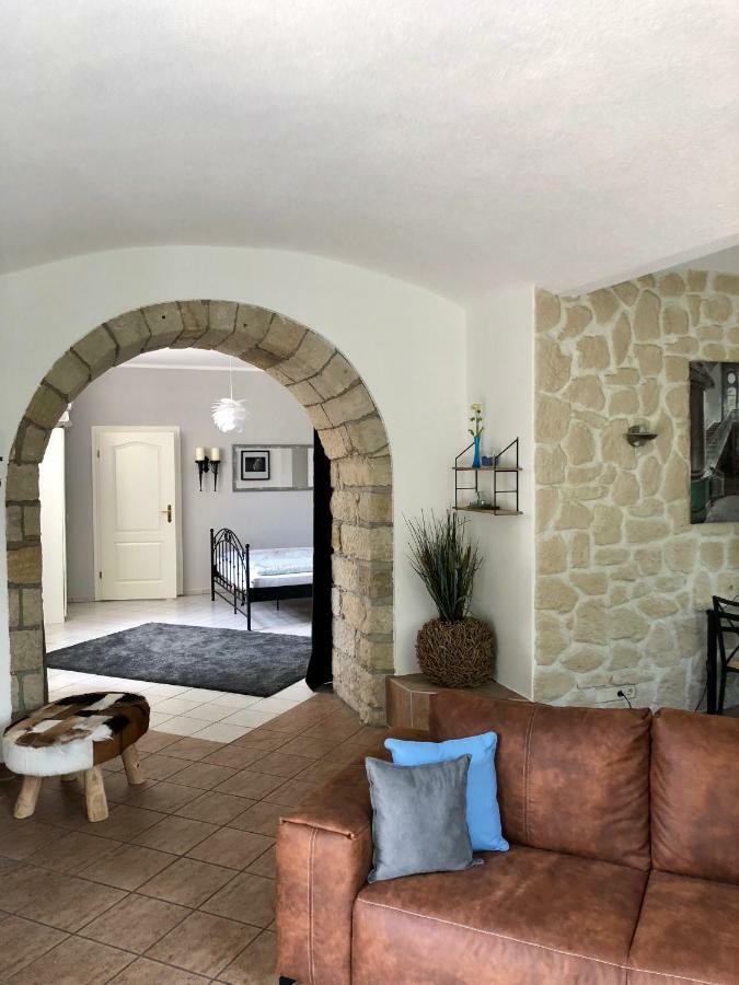 Ferienwohnung Am Wasser Villa Graf Von Pfeil Dresden Exteriör bild